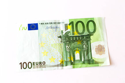 100 Euro Banknotes - Image 2
