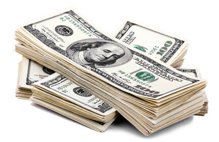 100 USD Banknotes
